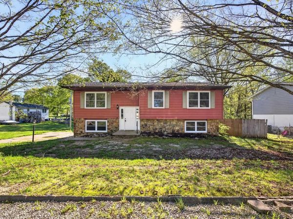 100 N Langley Drive, Ellettsville, IN 47429