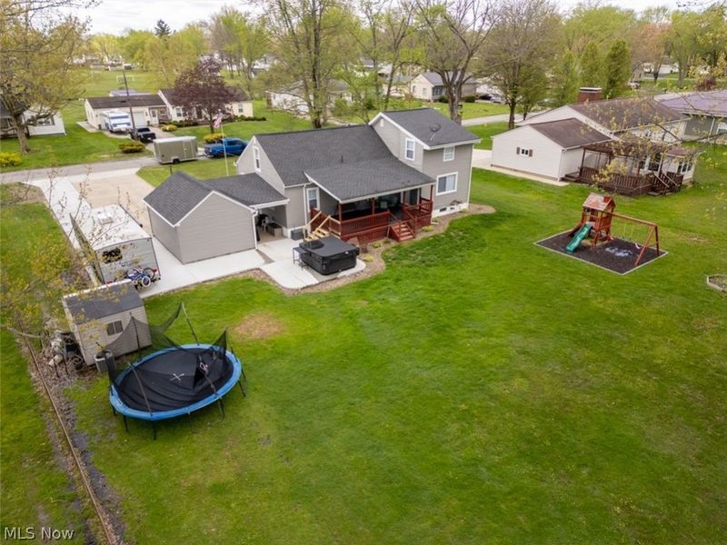 140 Edward Street NW, Champion, OH 44483 Photo 11