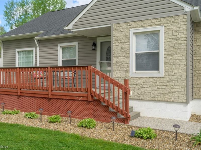 140 Edward Street NW, Champion, OH 44483 Photo 14