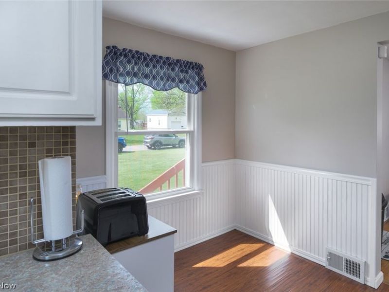 140 Edward Street NW, Champion, OH 44483 Photo 19