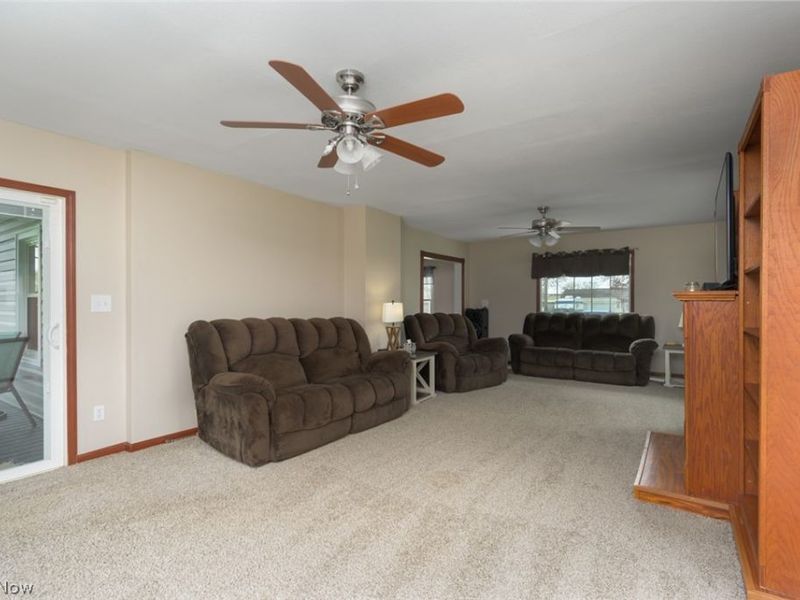 140 Edward Street NW, Champion, OH 44483 Photo 21