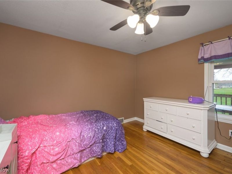 140 Edward Street NW, Champion, OH 44483 Photo 23