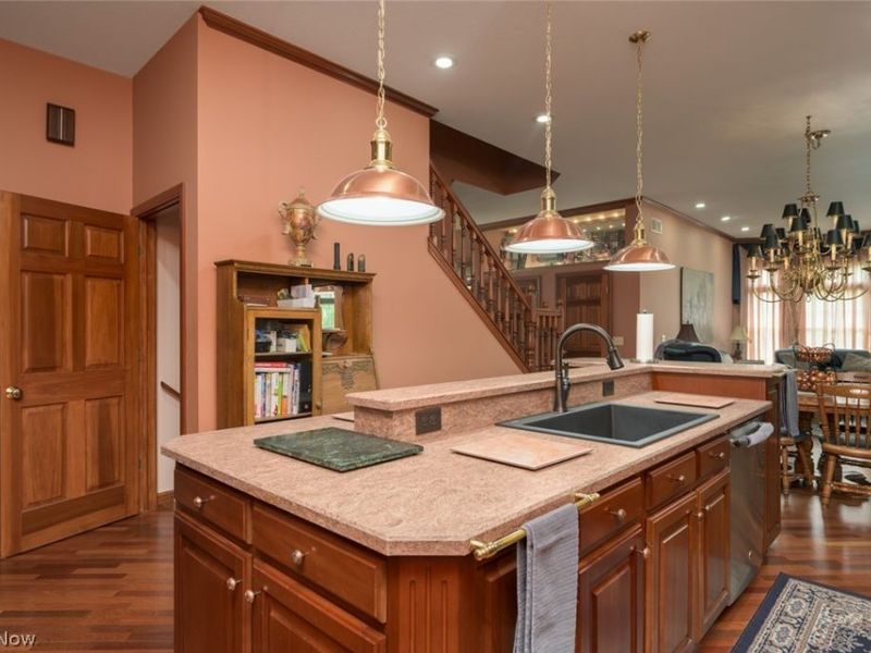 1015 Cambridge Court NE, Warren, OH 44484 Photo 19