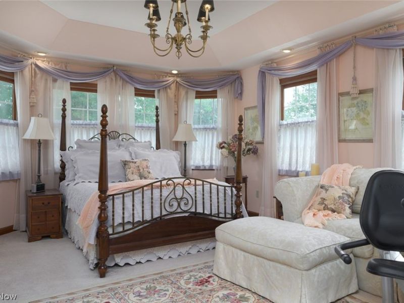 1015 Cambridge Court NE, Warren, OH 44484 Photo 26