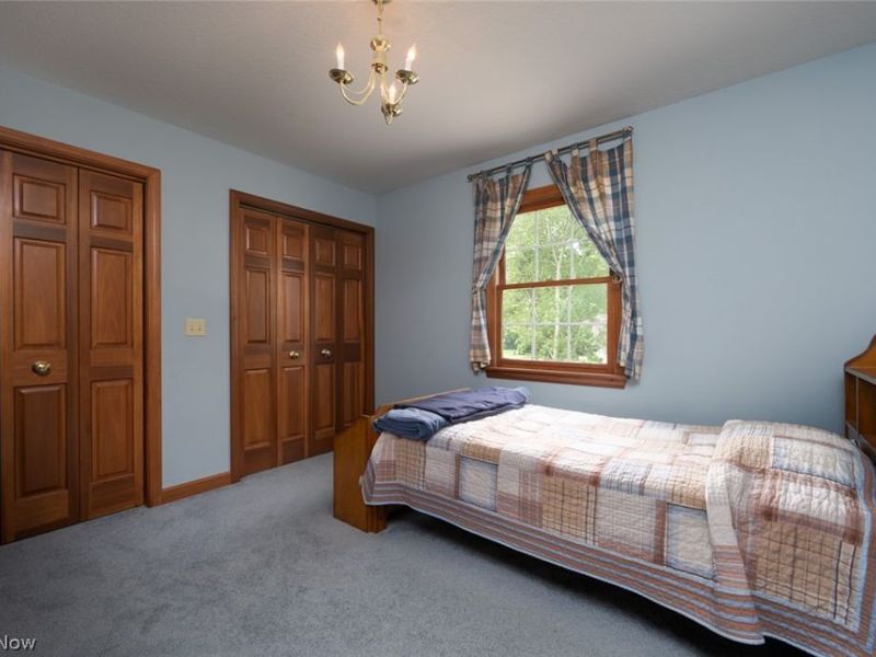 1015 Cambridge Court NE, Warren, OH 44484 Photo 30