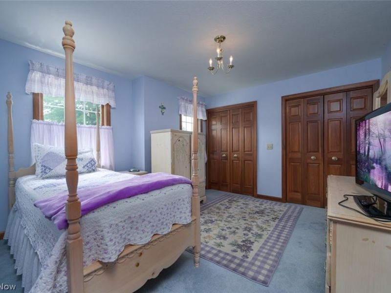 1015 Cambridge Court NE, Warren, OH 44484 Photo 32