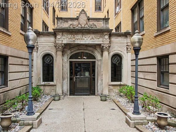 120 Seward Street, Detroit, MI 48202