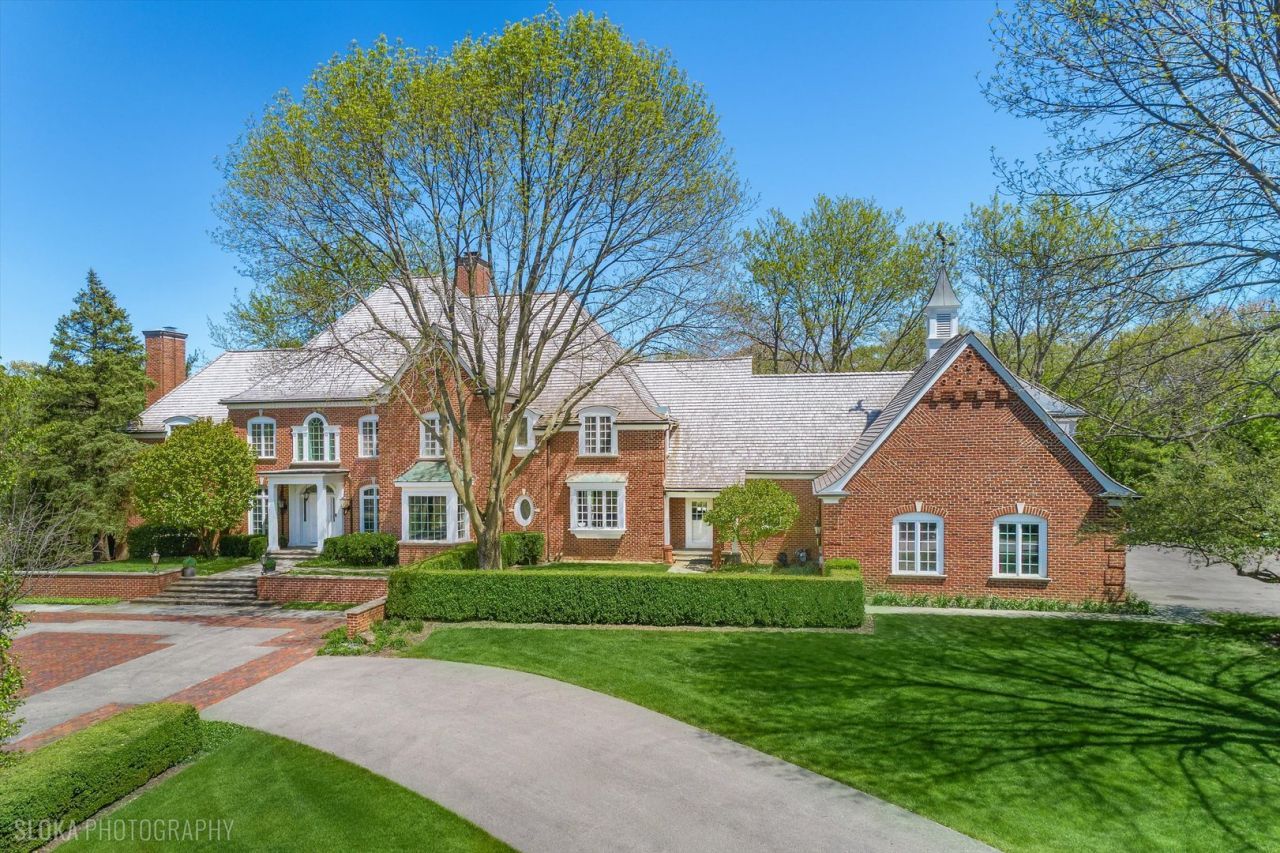 361 Ridge Road, Barrington Hills, IL 60010