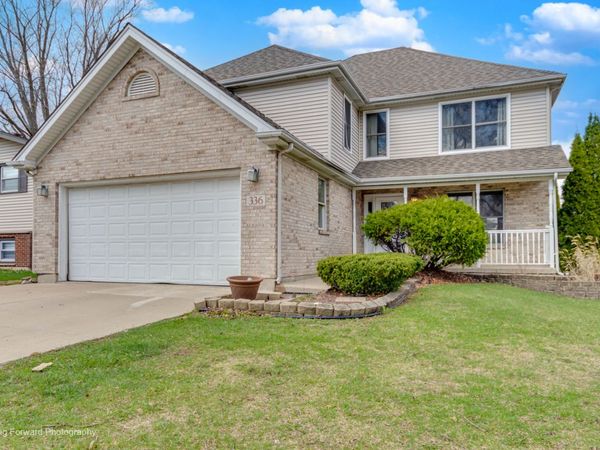 336 W Morris Avenue , Lombard, IL 60148