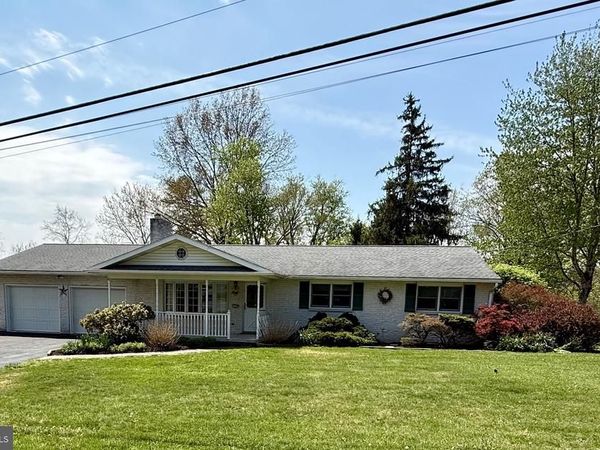 310 HEMLOCK ROAD, MECHANICSBURG, PA 17055