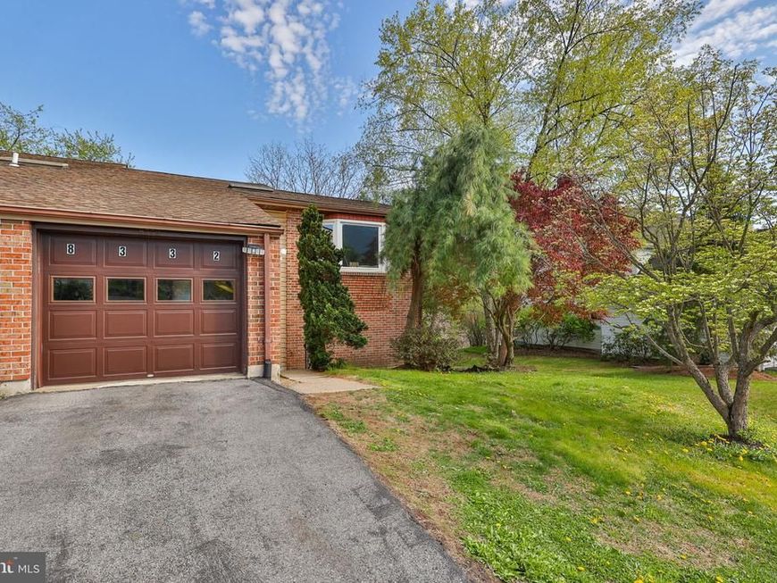 8332 Willow Run, Fogelsville, PA 18051 Main Photo