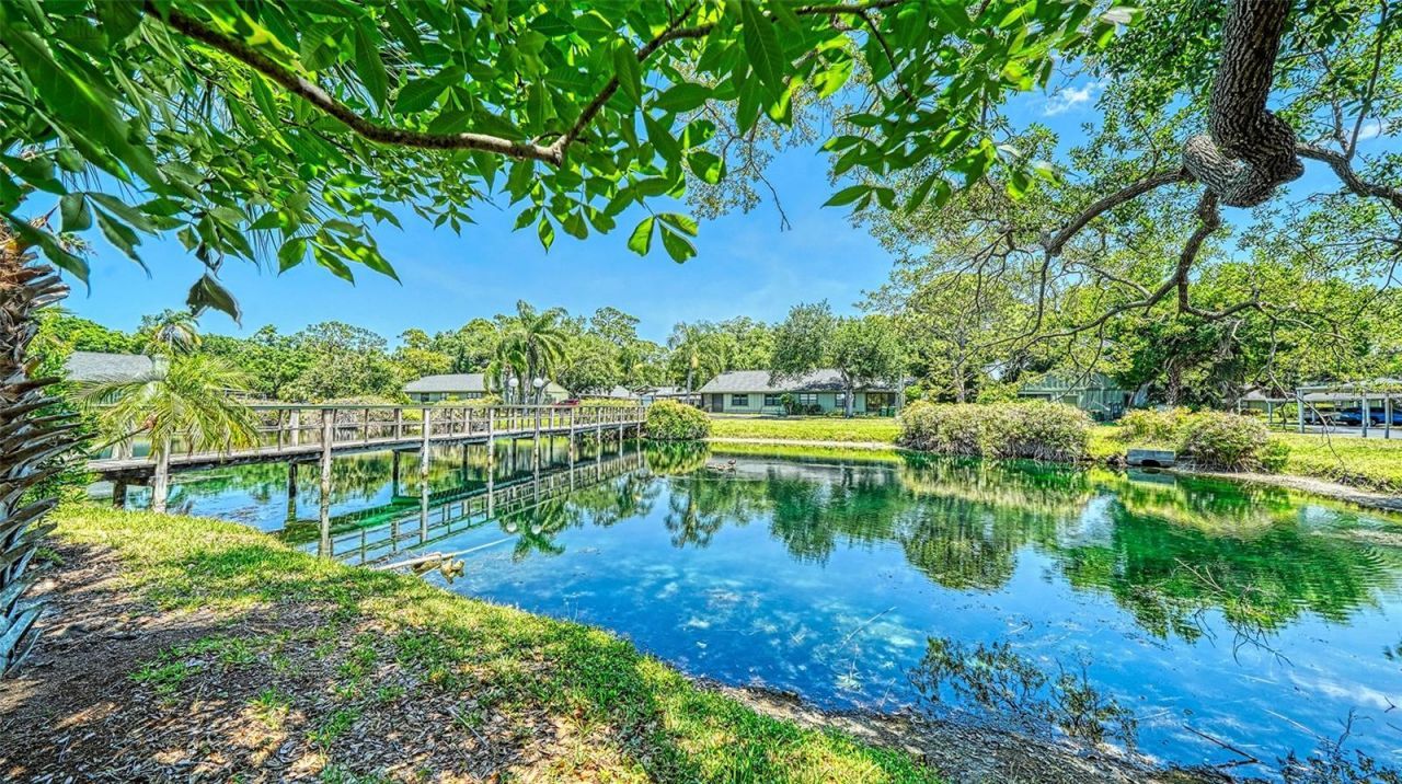 5056 Barrington Circle, Unit 2602, Sarasota, FL 34234 Photo