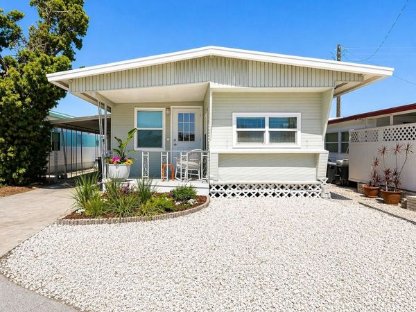 6609 DAKOTA STREET, BRADENTON, FL 34207