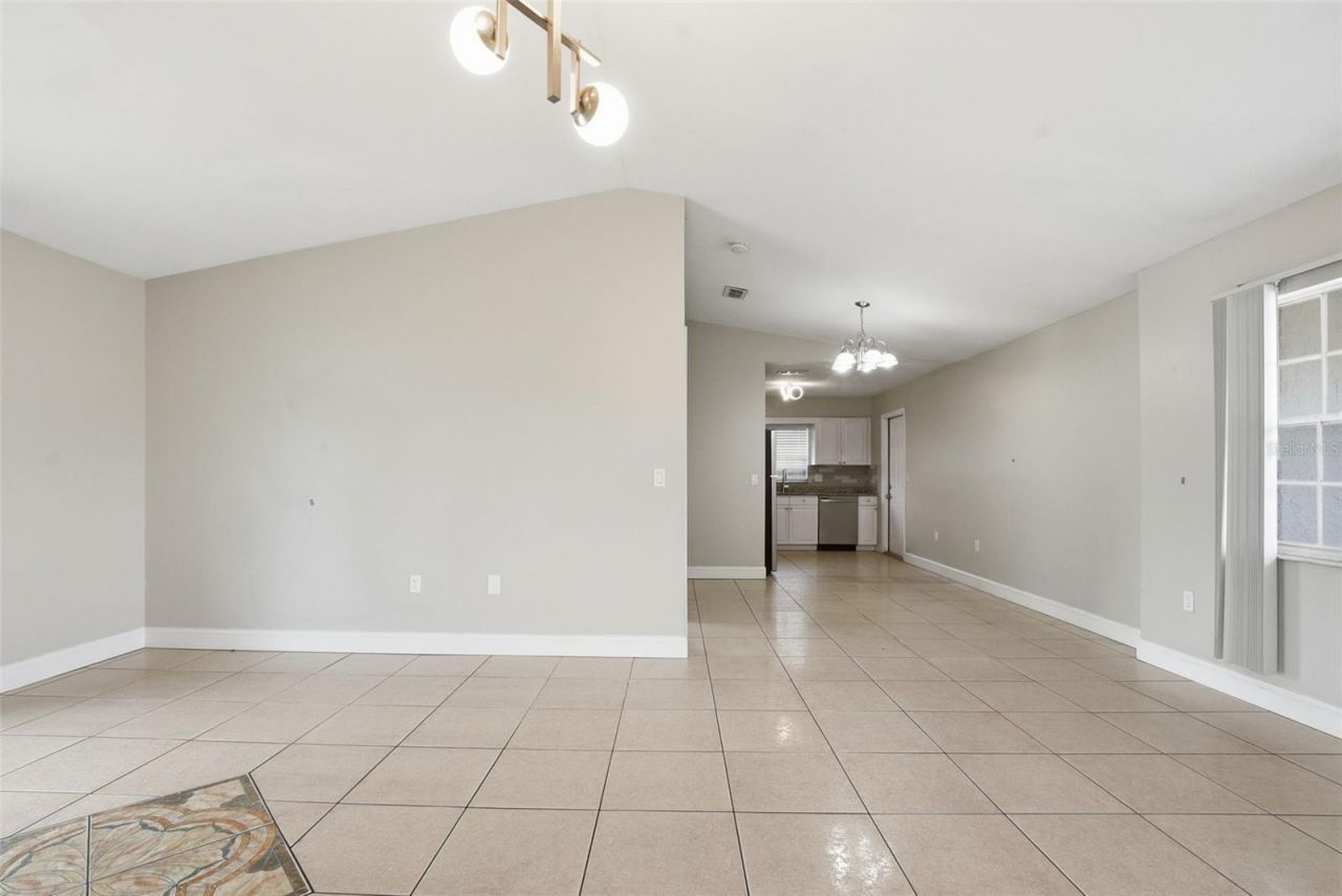 2762 Myakka Drive , Orlando, FL 32839 Photo