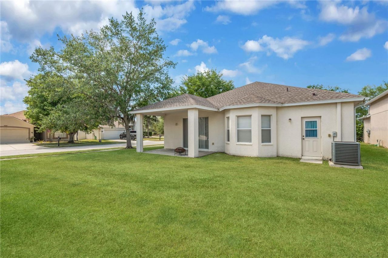 3415 Clover Blossom Circle , Land O Lakes, FL 34638 Photo