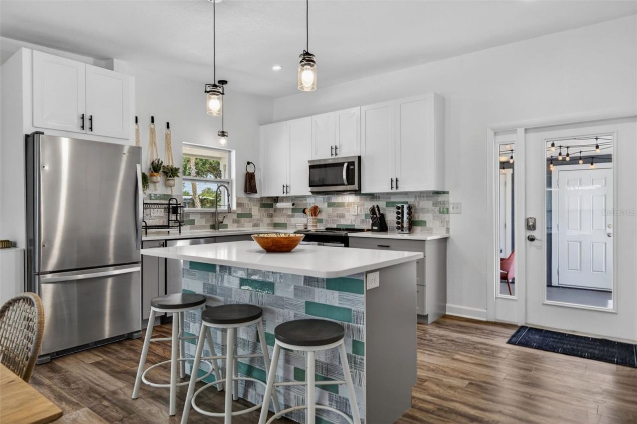 6318 21st Avenue N, Saint Petersburg, FL 33710 Photo