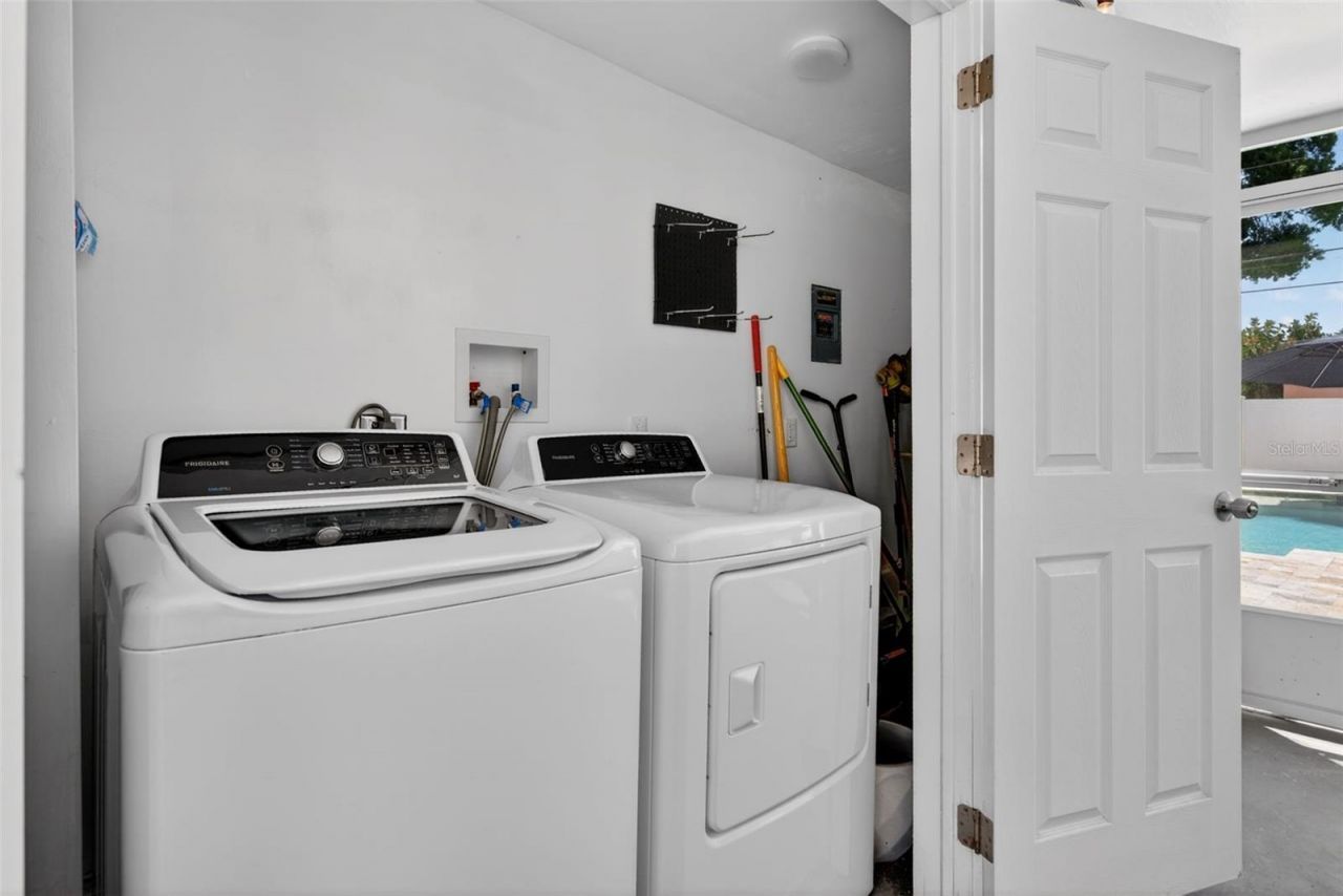 6318 21st Avenue N, Saint Petersburg, FL 33710 Photo
