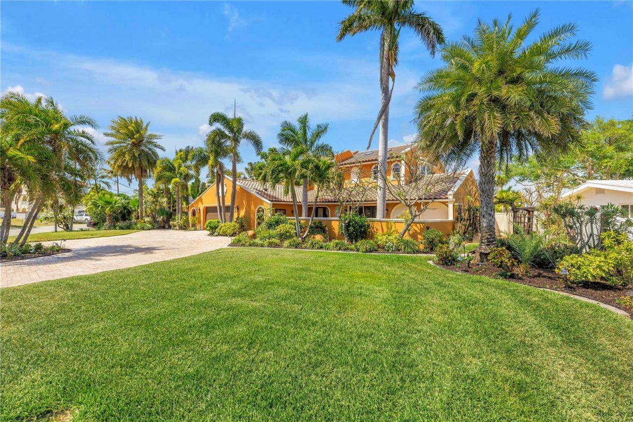 3945 Poinsettia Drive, Saint Pete Beach, FL 33706 Photo