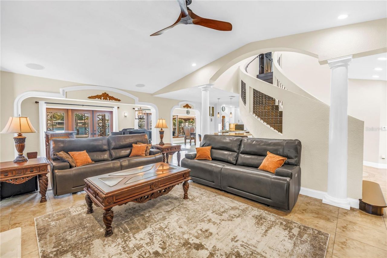 3945 Poinsettia Drive, Saint Pete Beach, FL 33706 Photo