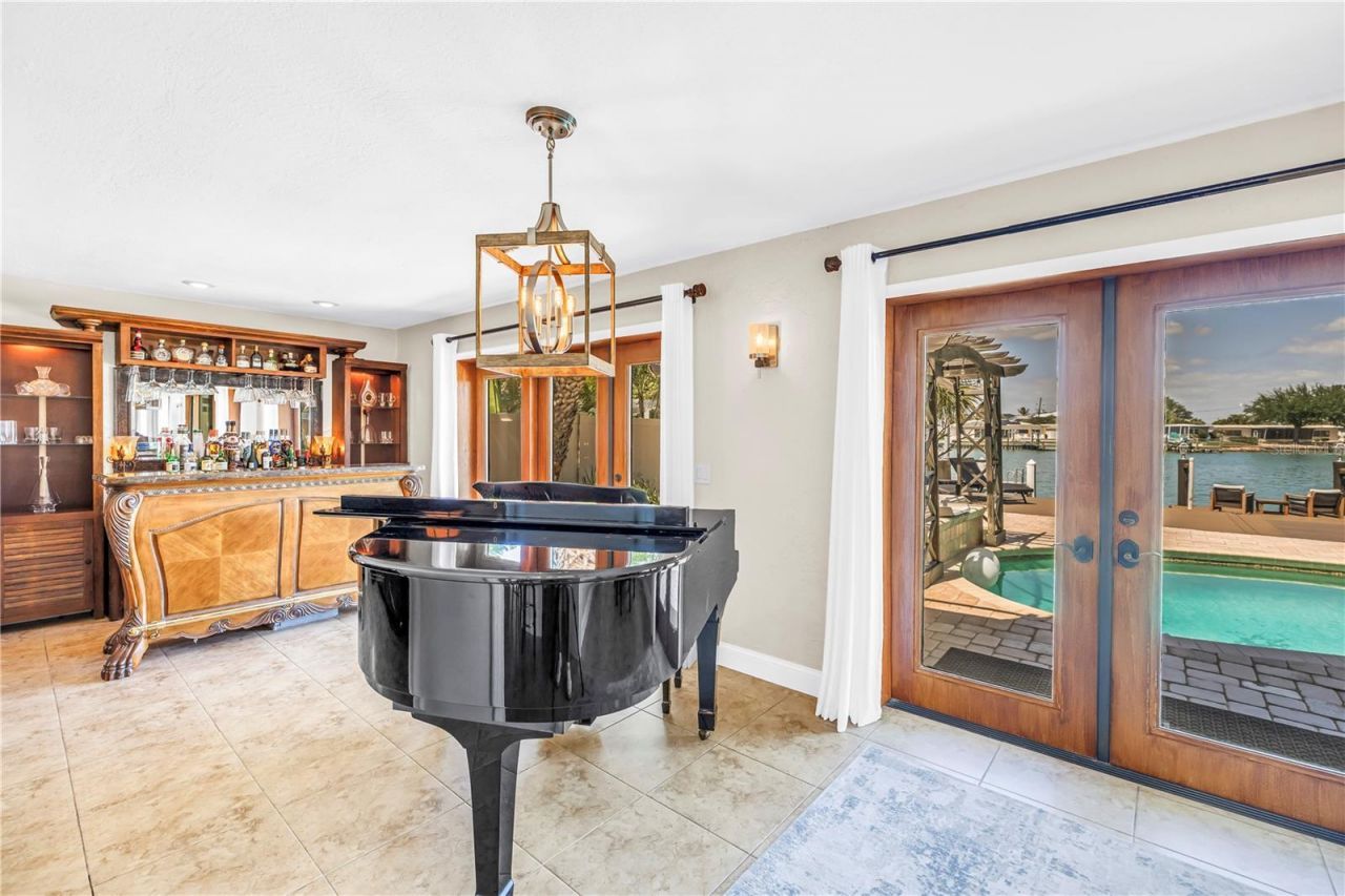 3945 Poinsettia Drive, Saint Pete Beach, FL 33706 Photo