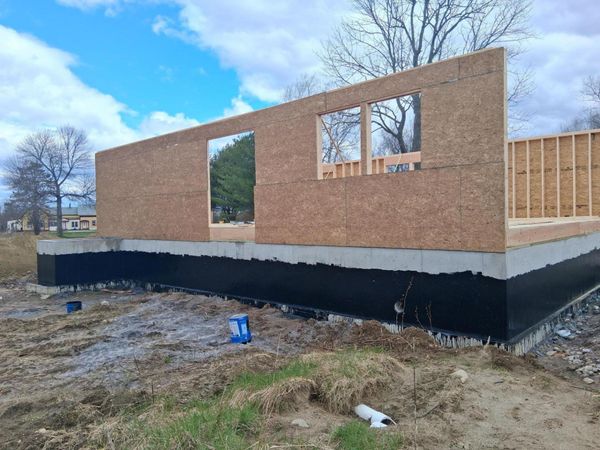 1124 Post Road, Bowdoinham, ME 04008