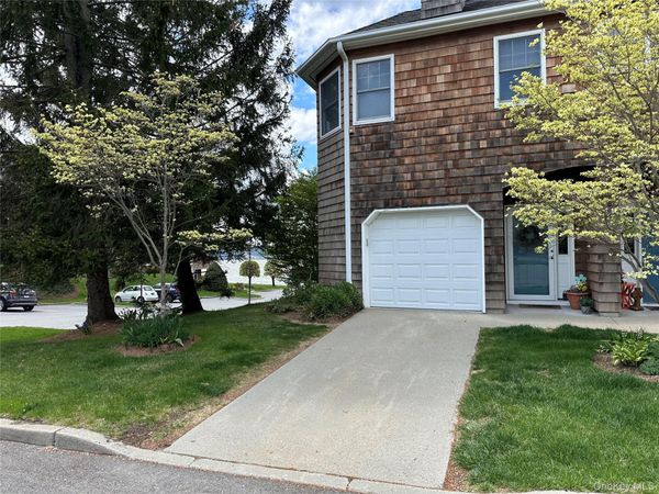 420 Half Moon Bay Drive , Croton-on-Hudson, NY 10520