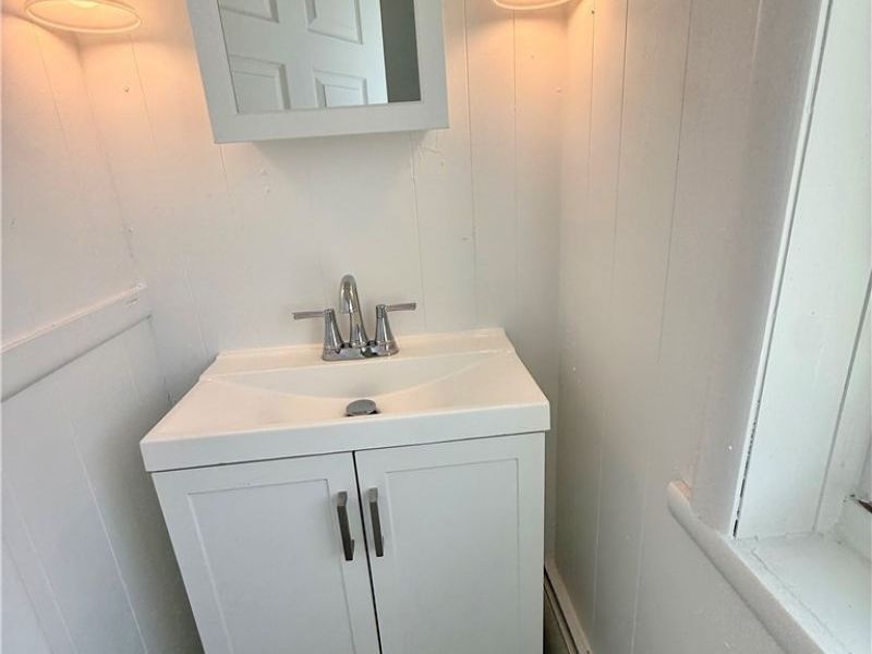 240 W Main Street , Washingtonville, OH 44490 Photo 12