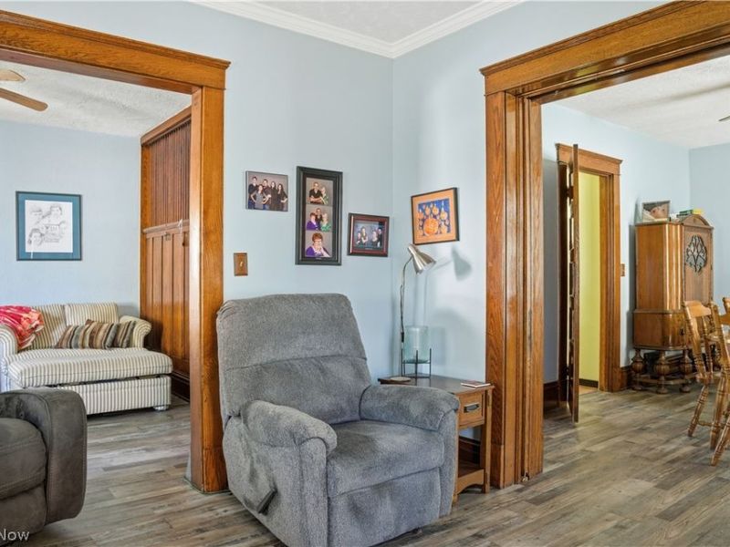 323 E Prospect Street, Girard, OH 44420 Photo 10