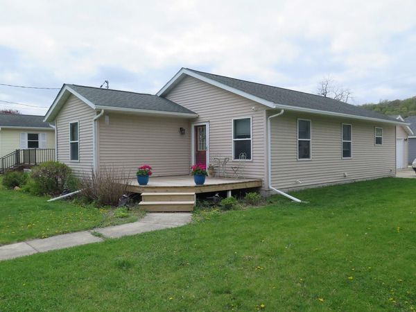 801 River Street, Decorah, IA 52101