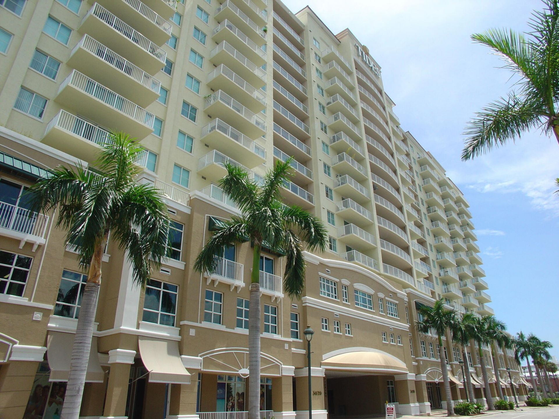 3020 NE 32nd Avenue, Unit Ph1, Fort Lauderdale, FL 33308 Photo