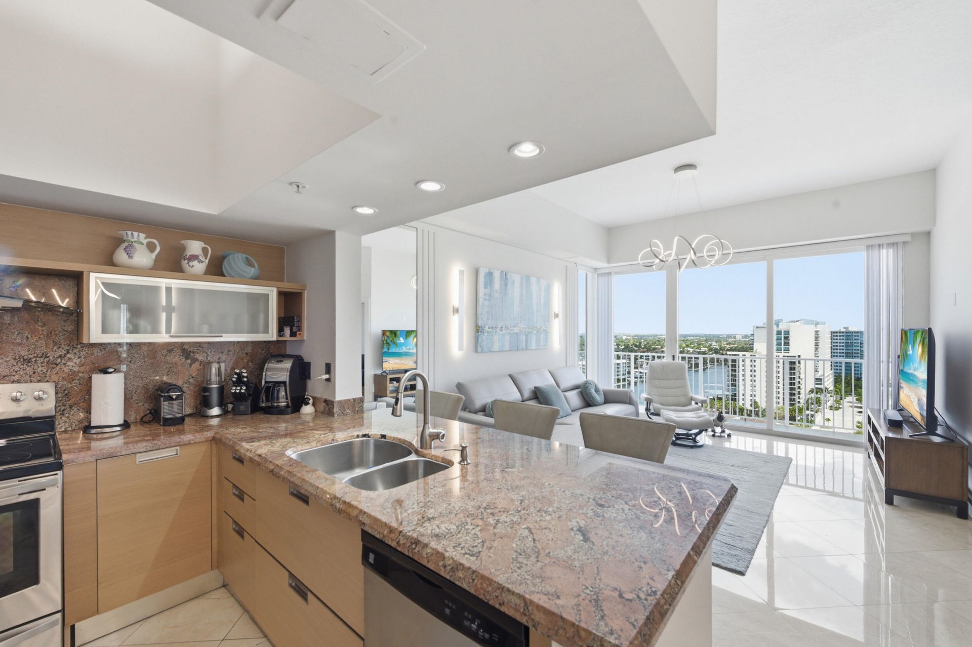 3020 NE 32nd Avenue, Unit Ph1, Fort Lauderdale, FL 33308 Photo