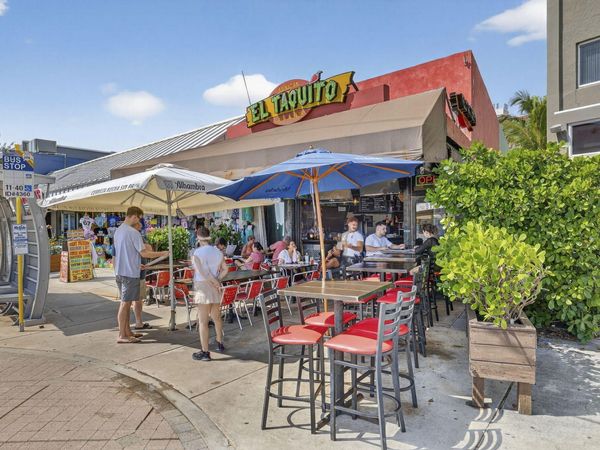 917 N Fort Lauderdale Beach Boulevard, Fort Lauderdale, FL 33394