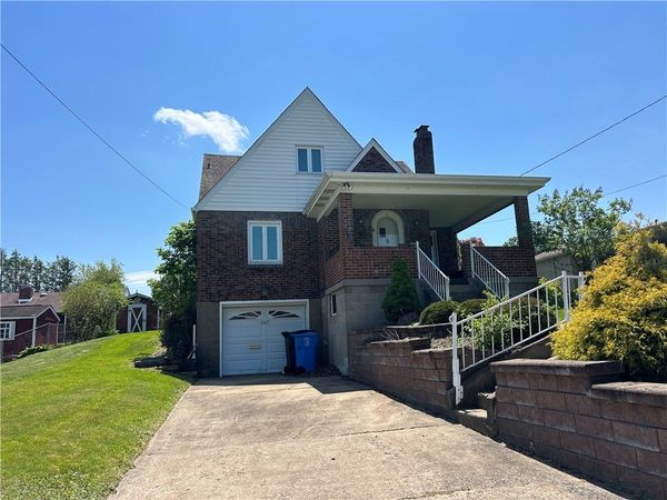 1117 Schweitzer, Elizabeth Twp, PA 15135