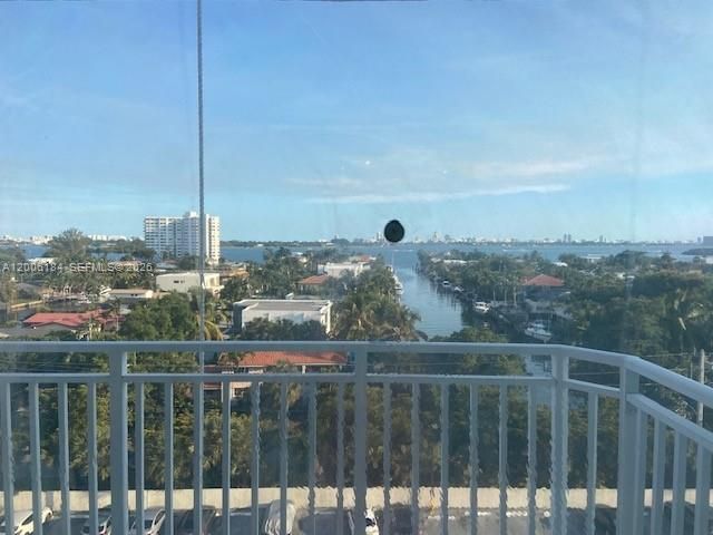 2100 Sans Souci Blvd , Unit B705, North Miami, FL 33181 Photo