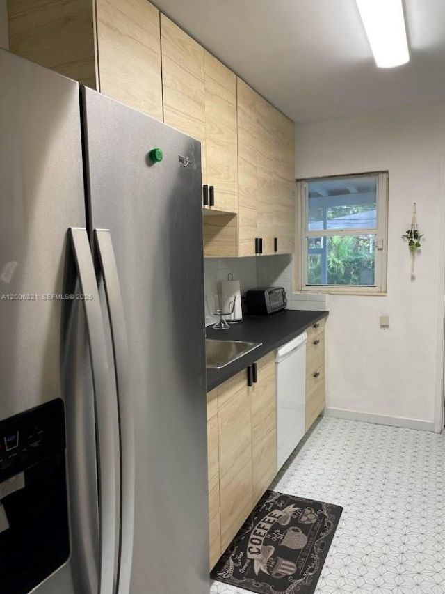 5800 SW 61st St, Miami, FL 33143 Photo