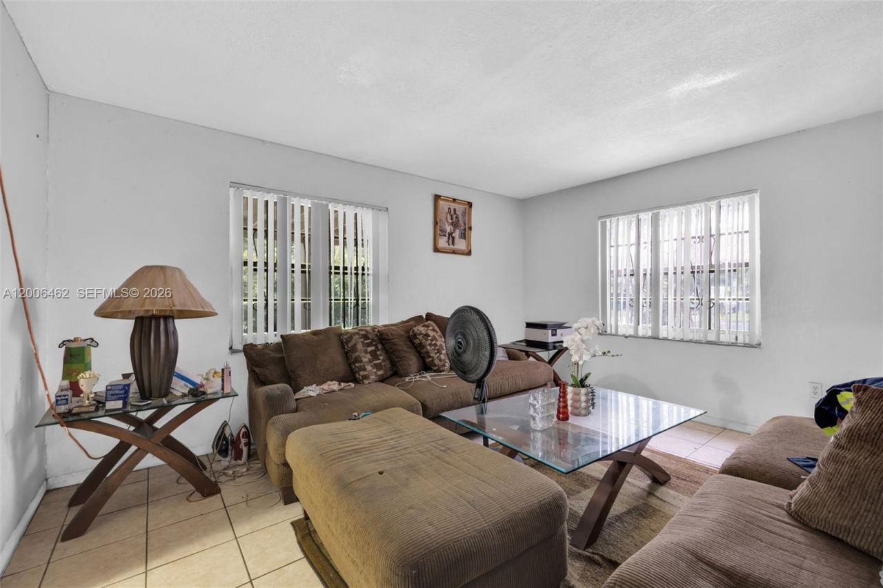 13630 NW 5th Ave, North Miami, FL 33168 Photo