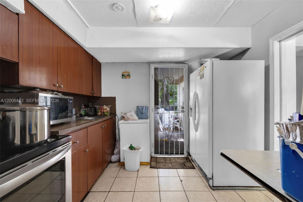13630 NW 5th Ave, North Miami, FL 33168 Photo