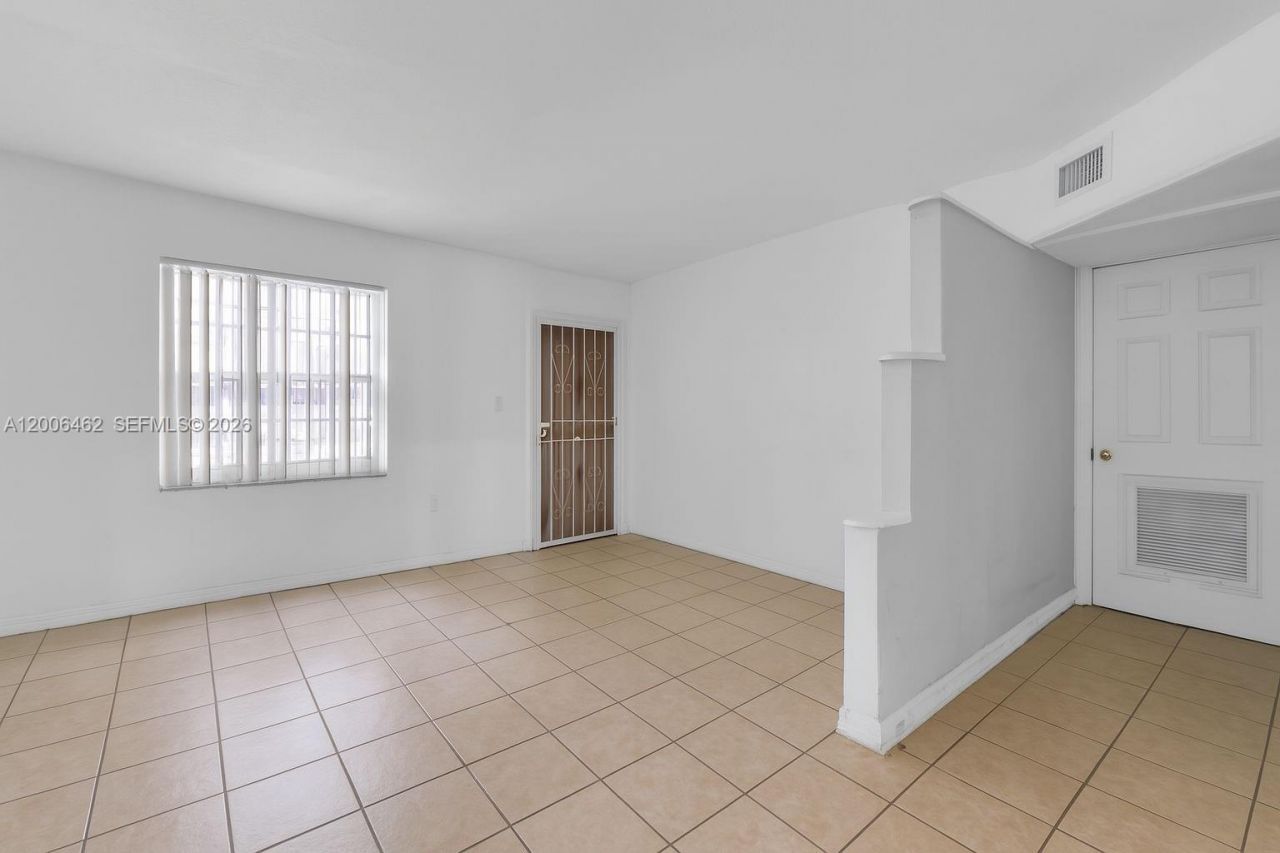 13630 NW 5th Ave, North Miami, FL 33168 Photo