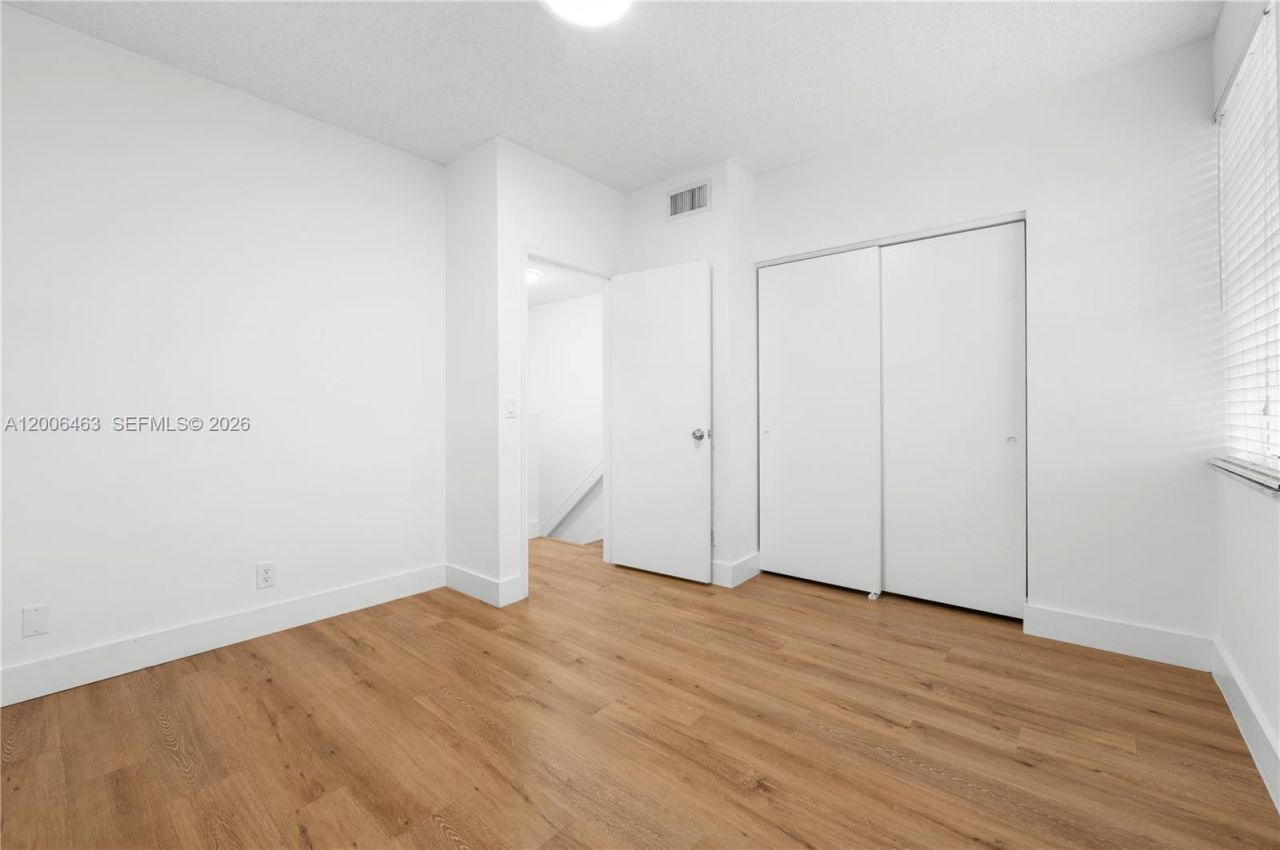 40 Simonton Cir, Unit 40, Weston, FL 33326 Photo