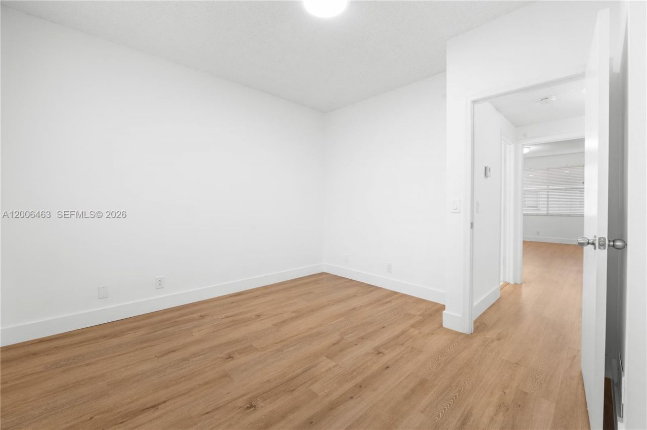 40 Simonton Cir, Unit 40, Weston, FL 33326 Photo