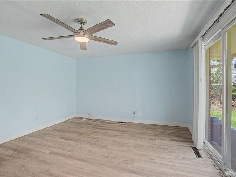 5944 Corsica Drive, Huber Heights, OH 45424 Photo 12