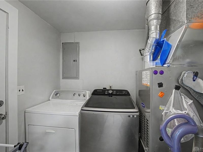 5944 Corsica Drive, Huber Heights, OH 45424 Photo 19