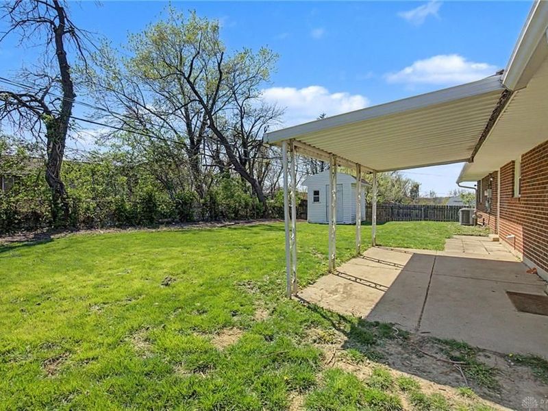 5944 Corsica Drive, Huber Heights, OH 45424 Photo 34