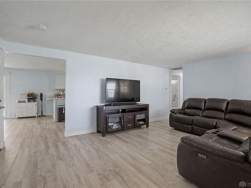 5944 Corsica Drive, Huber Heights, OH 45424 Photo 7