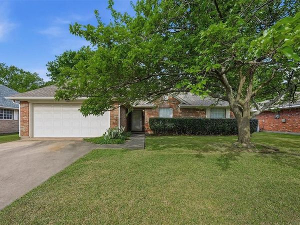 742 S Valentine Drive, Sherman, TX 75090