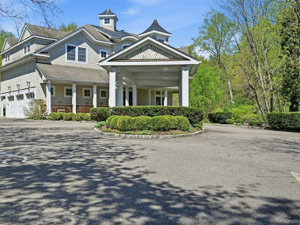 5 Mill Road , Lloyd Harbor, NY 11743