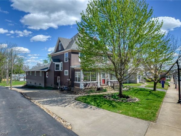 832 S Main Street , North Canton, OH 44720