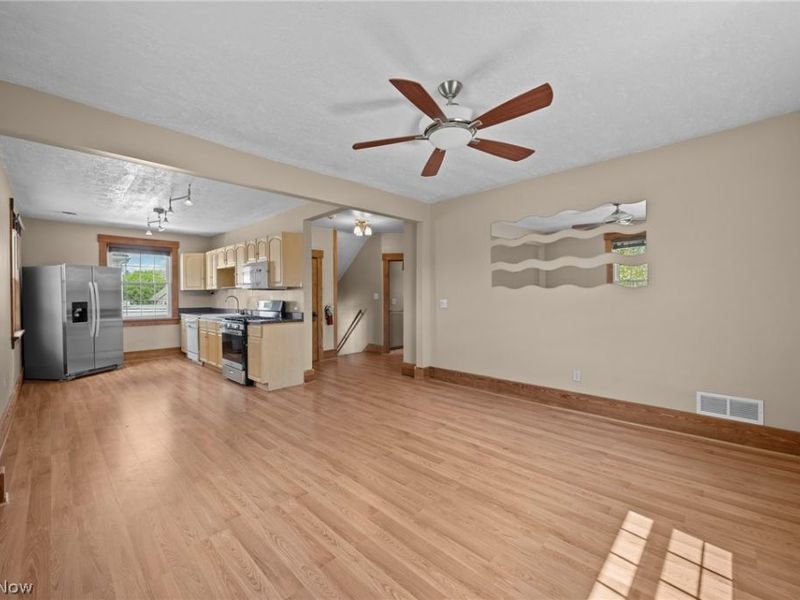 832 S Main Street , North Canton, OH 44720 Photo 37