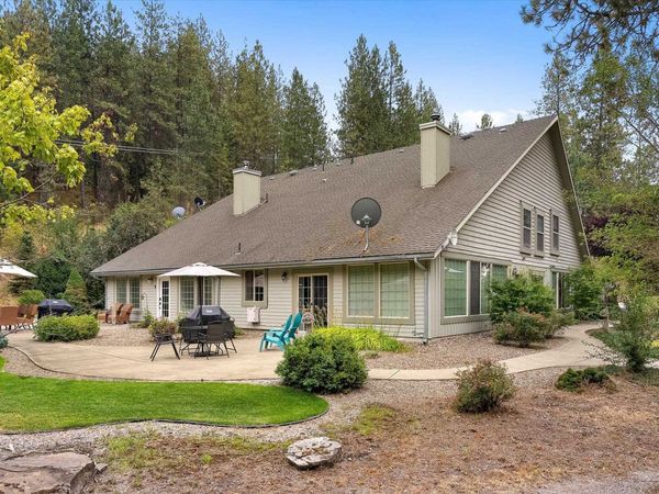 6696 Hwy 291 , Nine Mile Falls, WA 99026