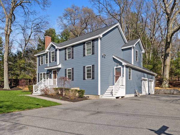 10 Great Pines Ave, Burlington, MA 01803